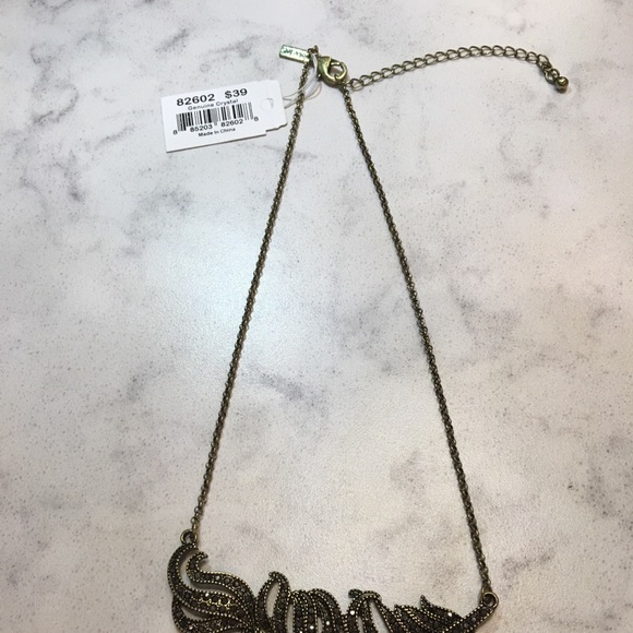 Cookie Lee Leaf Crystal Necklace - Picture 3 of 3